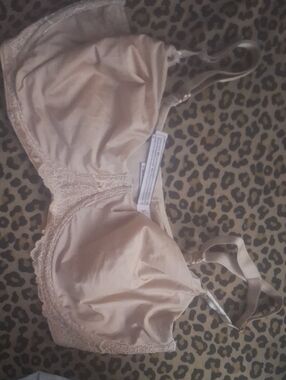 Victorias Secret Unlined Uplift 38G Bra